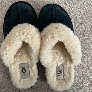 barely worn UGG slippers